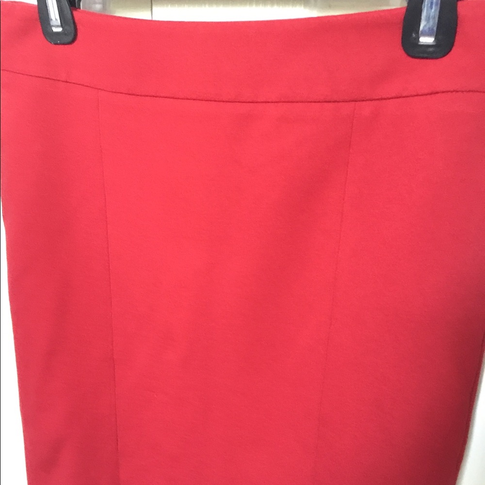 Women’s Skirt